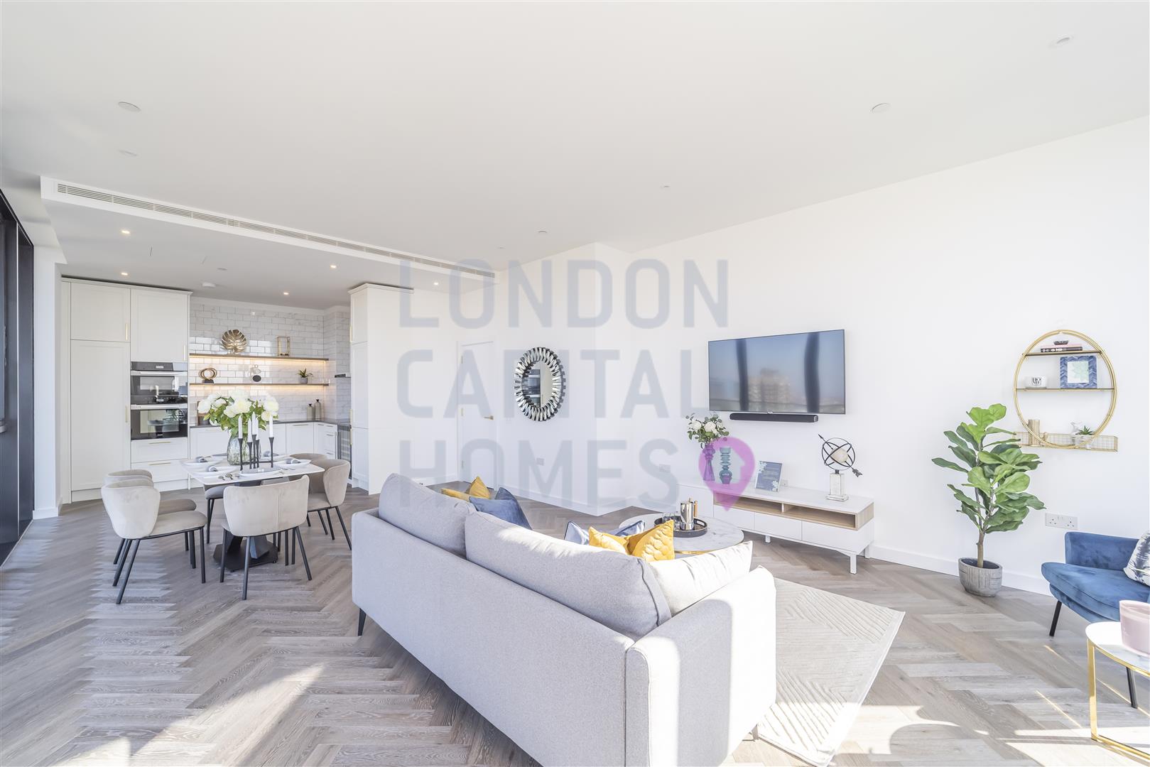3 bed property in 23 Gauging Square, London